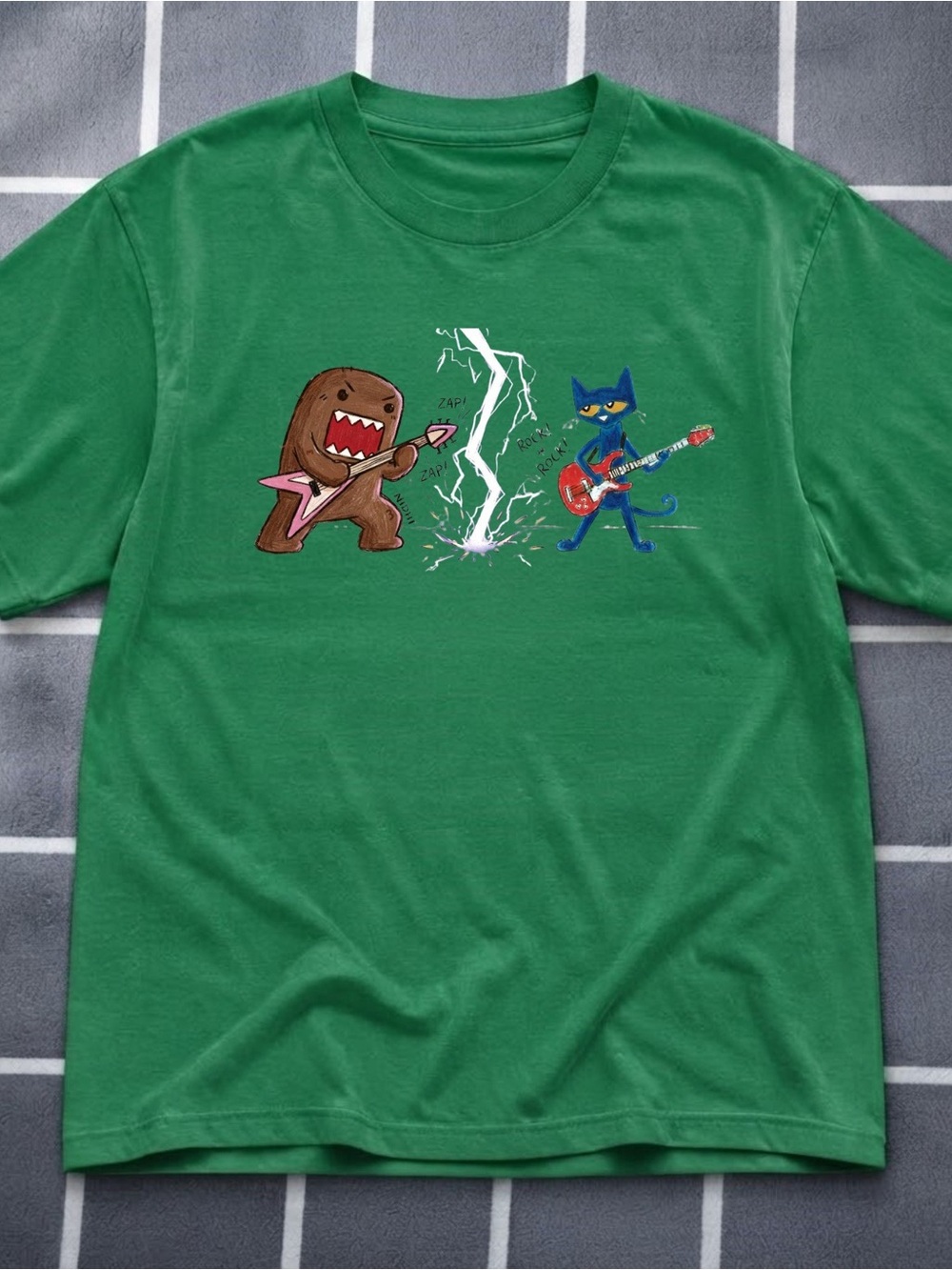 Gildan Domo & Pete The Cat Rocker Graphic Tee